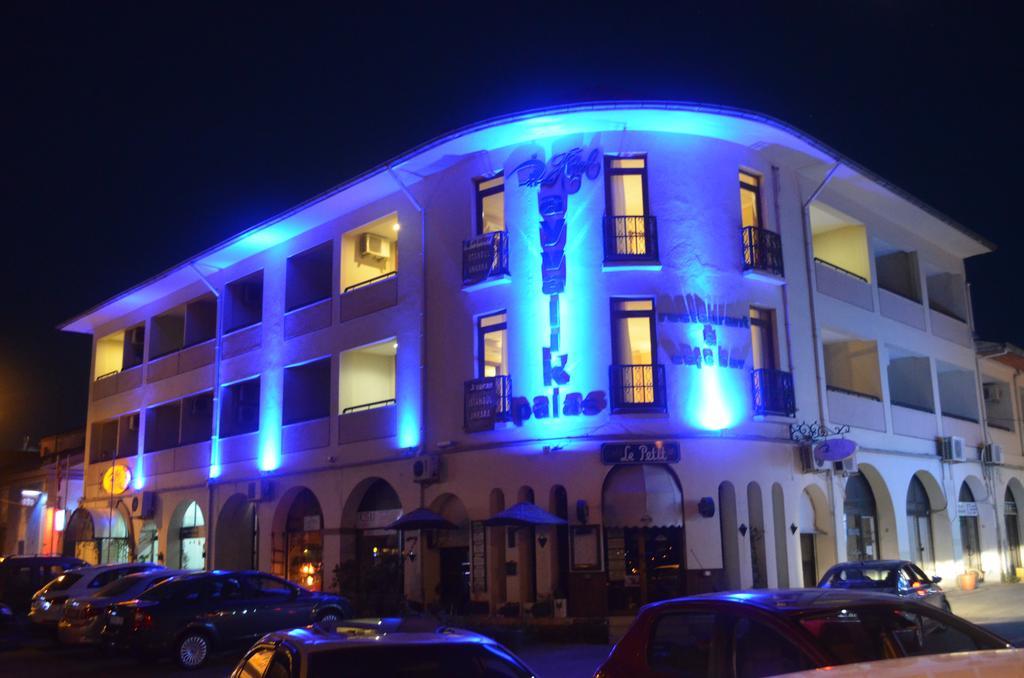 Ayvalik Palas Hotel Exteriör bild