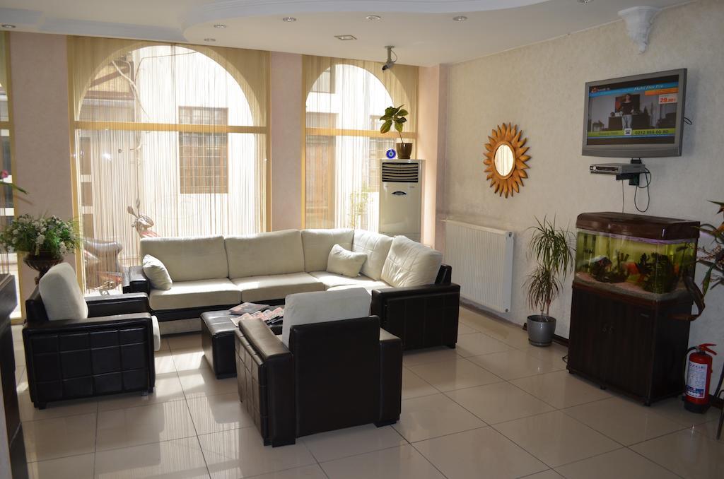 Ayvalik Palas Hotel Exteriör bild