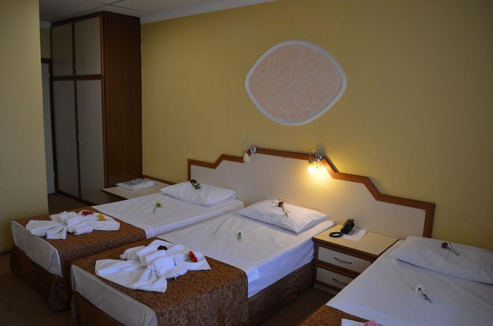 Ayvalik Palas Hotel Exteriör bild