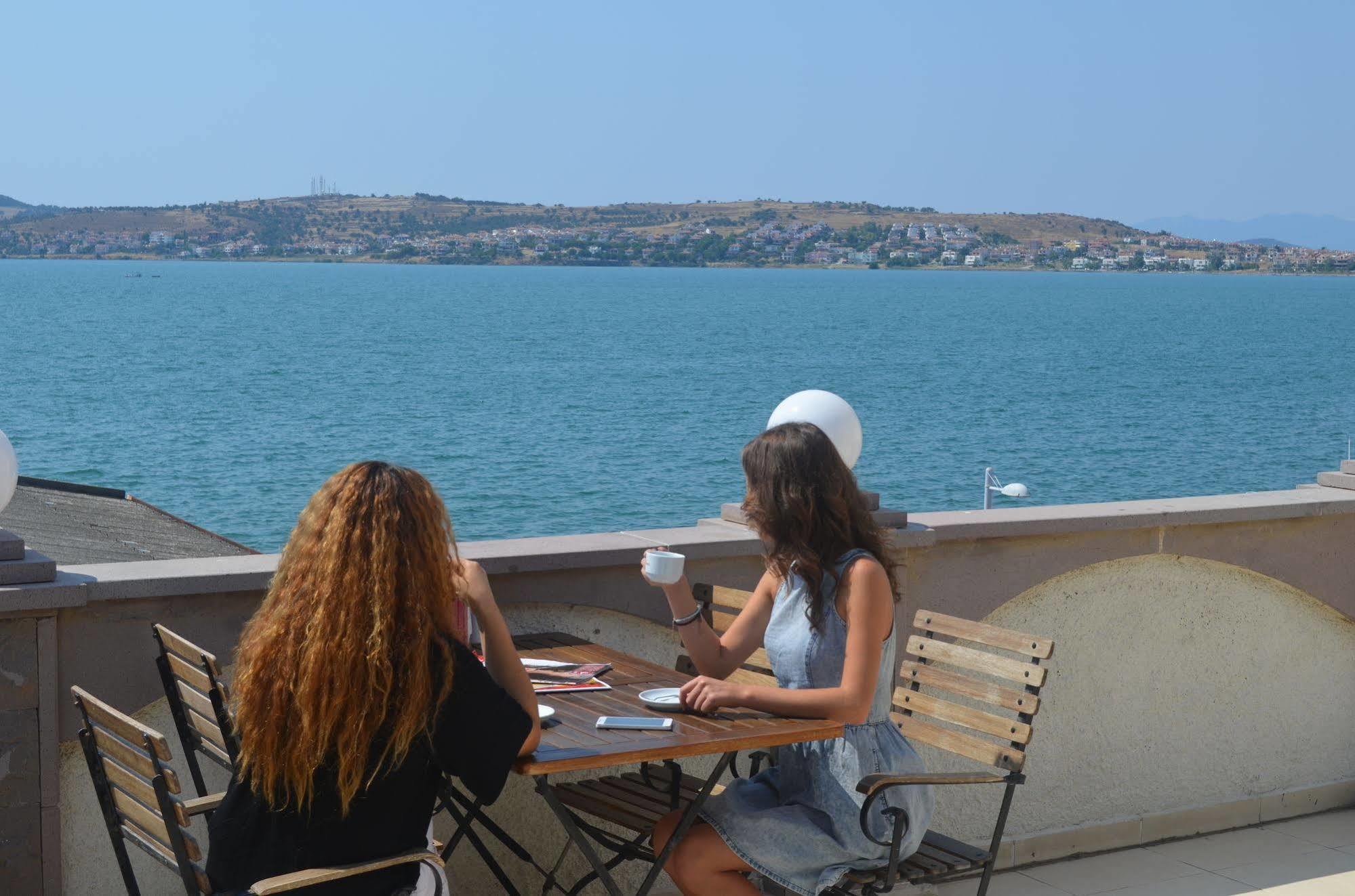 Ayvalik Palas Hotel Exteriör bild