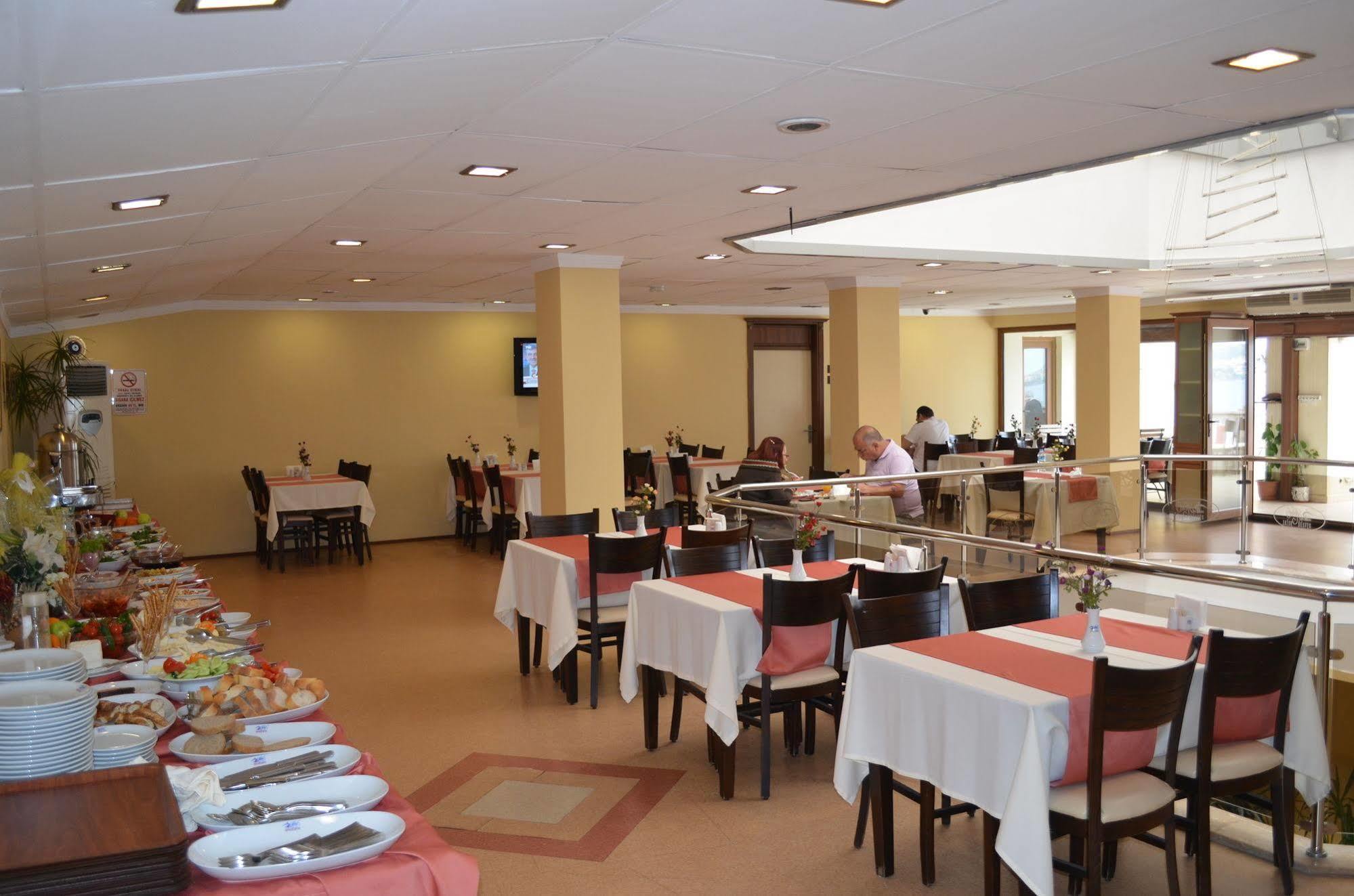 Ayvalik Palas Hotel Exteriör bild