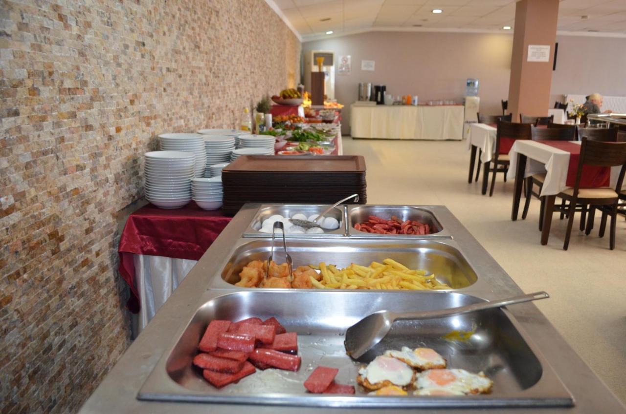 Ayvalik Palas Hotel Exteriör bild